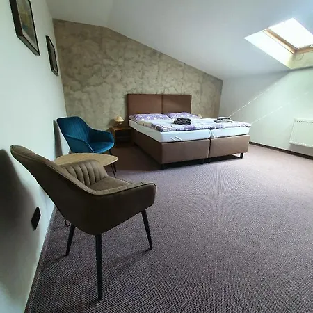 Bily Beranek Penzion 3*